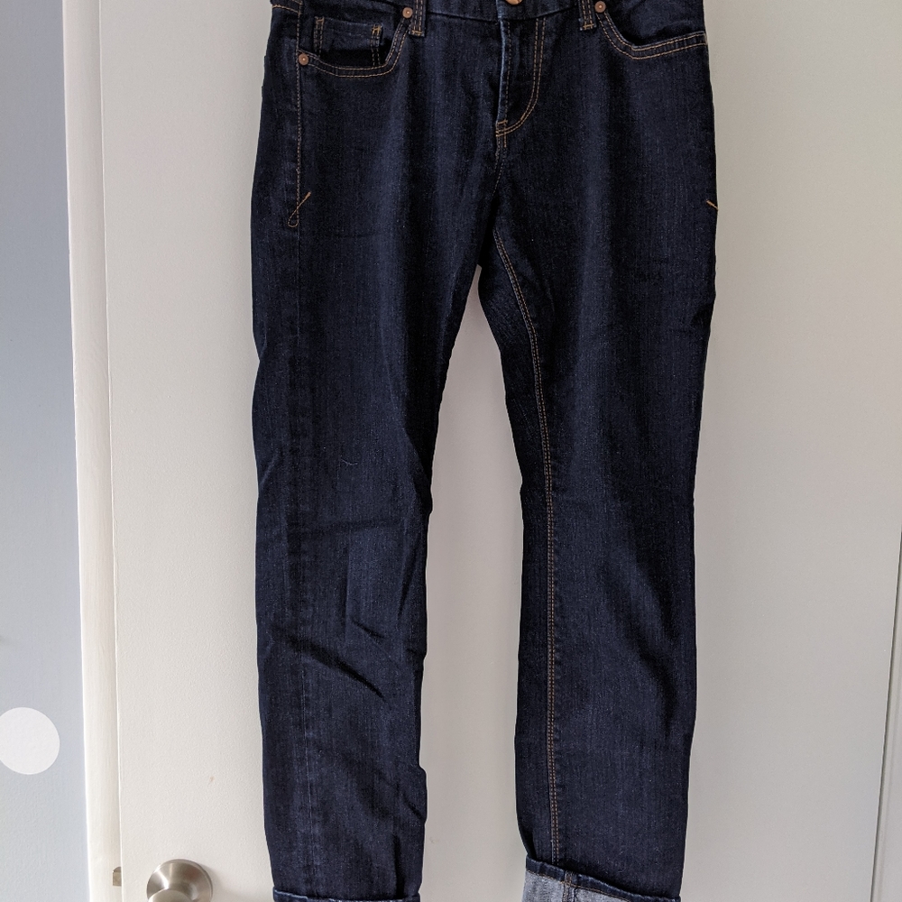 Dark wash skinny jeans